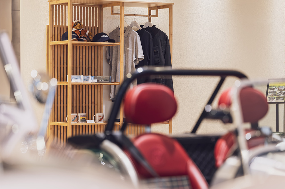 CATERHAM TOKYO/MORGAN CARS TOKYOの設計・建築工事 実例