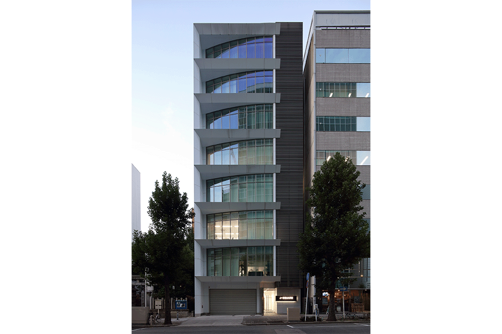 Jスクエアビルの設計・建築工事 実例